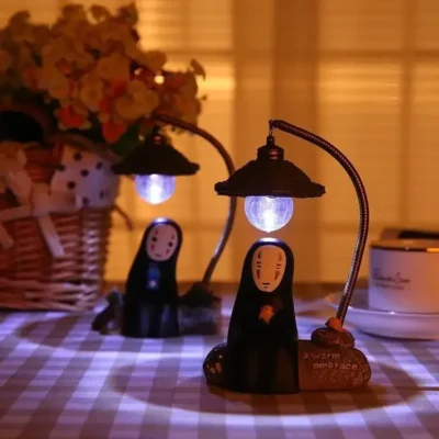 No Face LED Small Desk Lamp