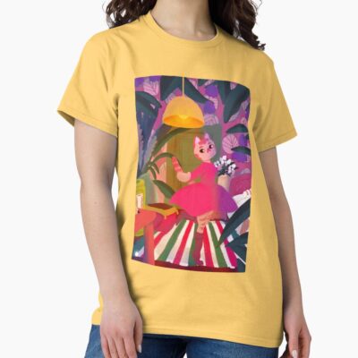 Arrietty The Mini Thieving Cat T-shirt
